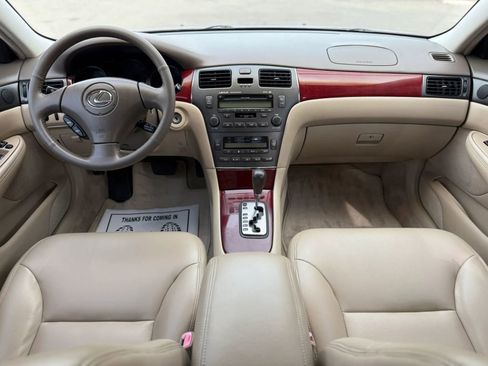 Used 2004 Lexus ES 330 image 19
