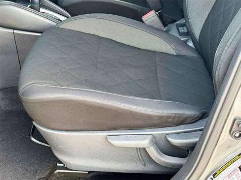 Used 2019 Nissan Kicks S FWD image 21