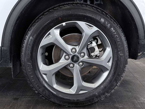 Used 2025 Ford Escape ST-Line Select AWD/4WD image 38