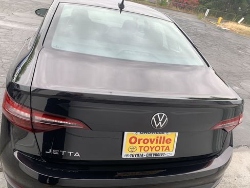 Used 2024 Volkswagen Jetta S FWD image 4