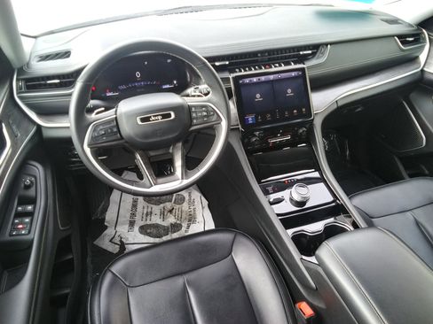 Used 2023 Jeep Grand Cherokee Limited w/ Trailer Tow Prep Group (B) image 14