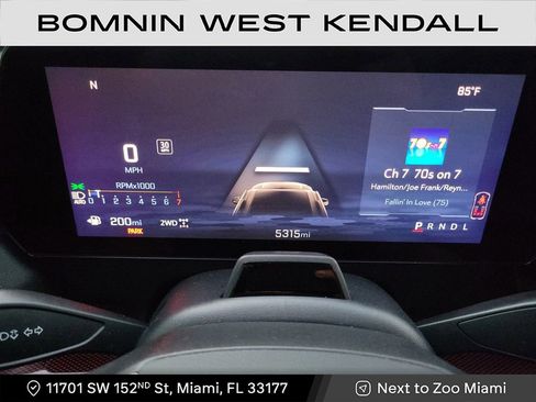 Used 2025 Chevrolet Traverse Z71 w/ Enhanced Driving Package image 14