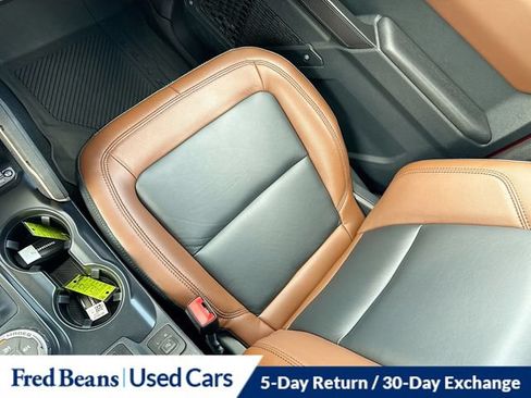 Used 2024 Ford Bronco Outer Banks AWD/4WD image 30