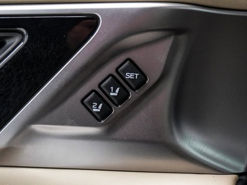 Used 2021 Subaru Legacy Limited w/ Popular Package #2 image 25