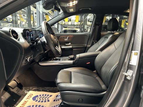 Certified 2023 Mercedes-Benz GLA 250 4MATIC image 43