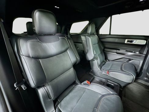 Used 2020 Ford Explorer ST w/ Premium Technology Package image 31