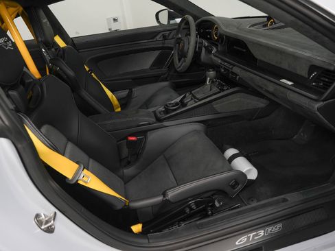 Used 2024 Porsche 911 GT3 RS image 2