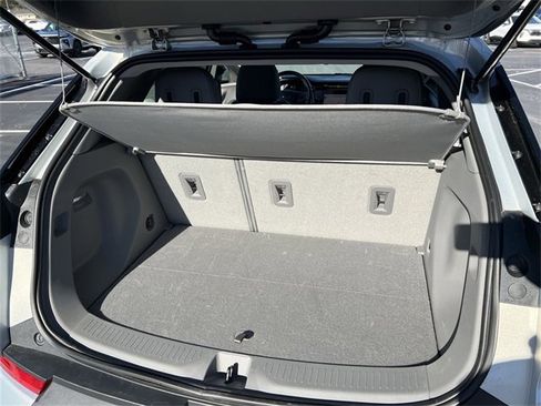 Certified 2022 Chevrolet Bolt EUV Premier w/ Sun & Sound Package image 20