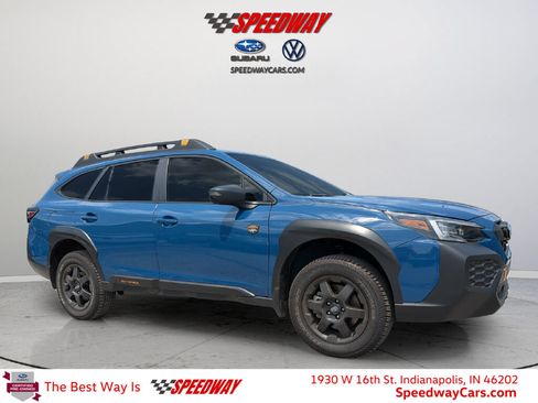 Used 2025 Subaru Outback Wilderness AWD/4WD image 1
