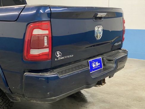 Used 2019 RAM 2500 Limited image 41