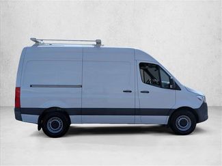 Used 2022 Mercedes-Benz Sprinter 2500 video 4
