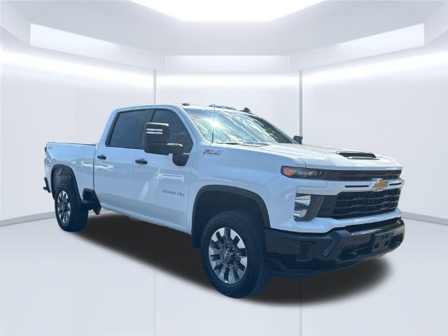 Used 2024 Chevrolet Silverado 2500 Custom w/ Custom Convenience Package AWD/4WD image 15