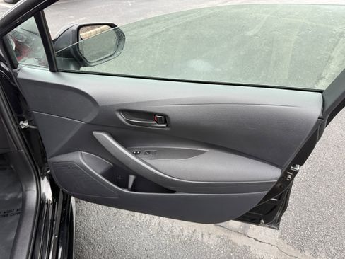 Used 2024 Toyota Corolla LE image 23