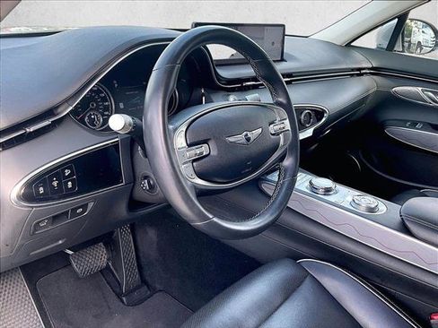 Used 2023 Genesis GV70 2.5T w/ Advanced Package AWD/4WD image 14