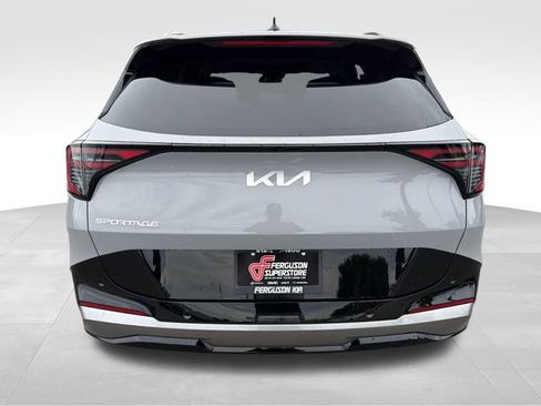 New 2026 Kia Sportage SX FWD image 6