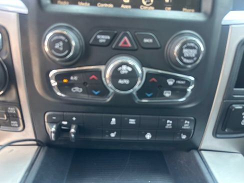 Used 2017 RAM 1500 Big Horn AWD/4WD image 38