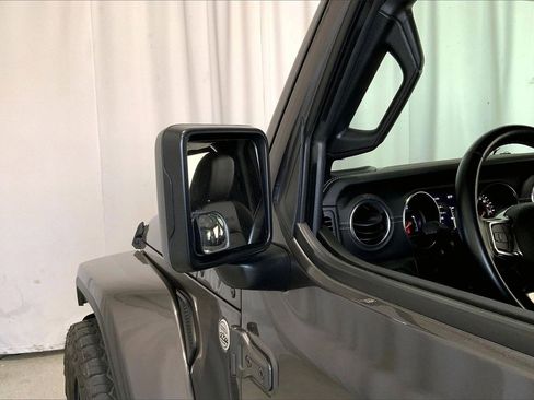 Used 2021 Jeep Gladiator Overland w/ Popular Equipment Package image 10