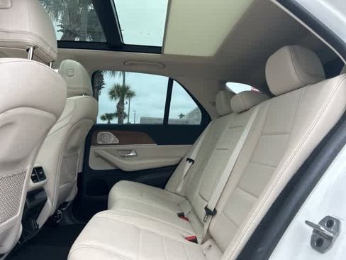 Used 2022 Mercedes-Benz GLE 350 4MATIC image 6