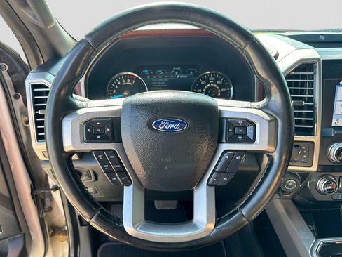 Used 2019 Ford F150 Platinum w/ FX4 Off-Road Package AWD/4WD image 25