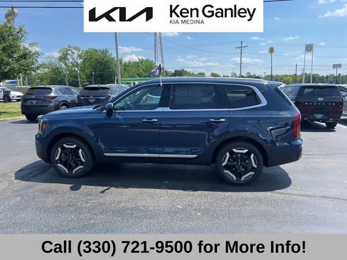 Used 2024 Kia Telluride S w/ S Sunroof Package FWD image 16