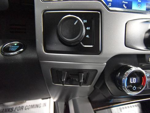 Used 2022 Ford F350 Lariat w/ Lariat Ultimate Package AWD/4WD image 20