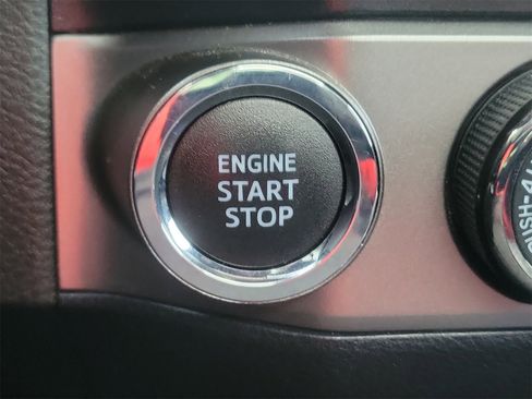 Certified 2021 Toyota Tacoma Limited image 28