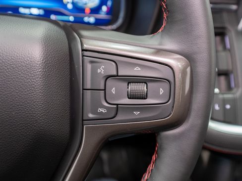 Used 2024 Chevrolet Suburban RST w/ Luxury Package image 26