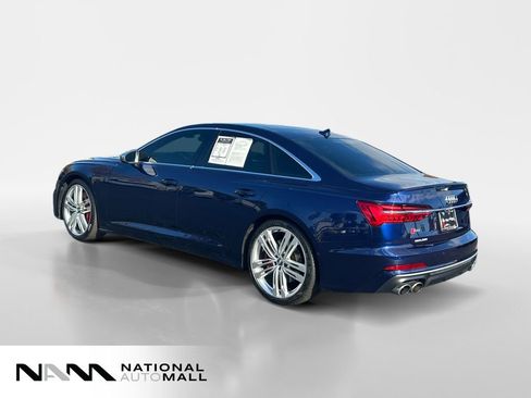 Used 2021 Audi S6 Prestige w/ Prestige Package image 3