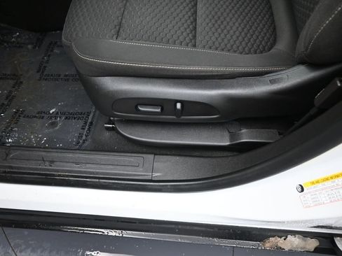 Used 2019 GMC Acadia SLE image 10