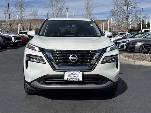 Certified 2023 Nissan Rogue SV image 7