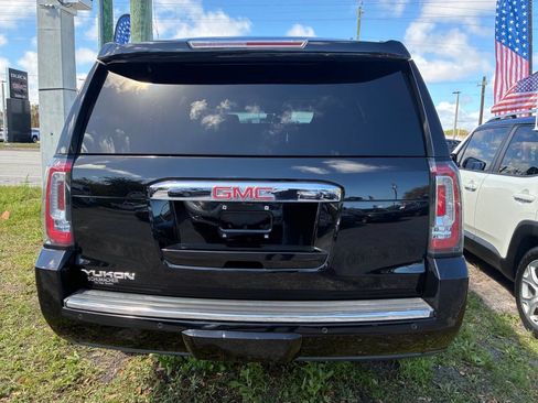 Used 2016 GMC Yukon Denali w/ Open Road Package image 4