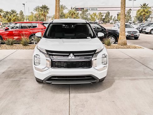 New 2026 Mitsubishi Outlander ES FWD image 6