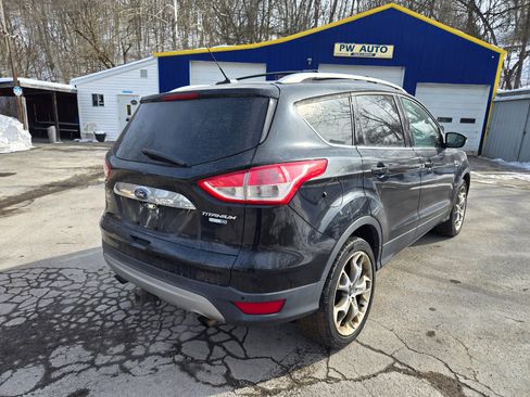 Used 2016 Ford Escape Titanium w/ Equipment Group 301A image 5