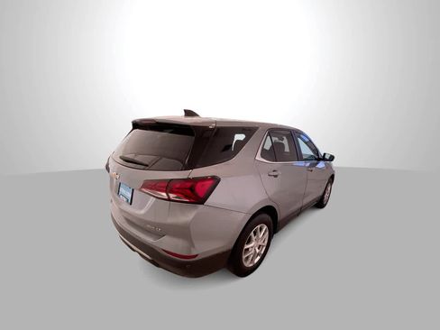 Used 2023 Chevrolet Equinox LT w/ Driver Convenience Package AWD/4WD image 8