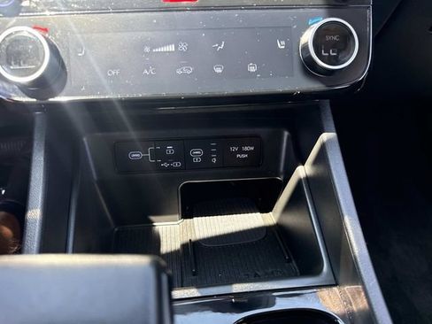 Certified 2025 Hyundai Tucson SEL AWD/4WD image 26