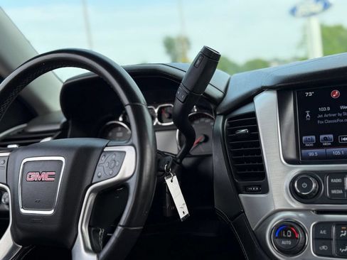 Used 2016 GMC Yukon SLE w/ HD Trailering Package AWD/4WD image 8