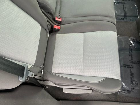 Used 2017 Ford C-MAX Energi SE image 33