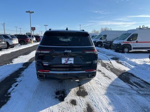 Used 2025 Jeep Grand Cherokee L Overland w/ Trailer Tow Package image 4