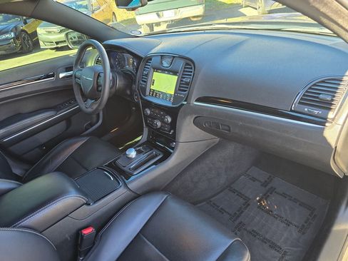 Used 2022 Chrysler 300 S w/ Comfort Group image 29