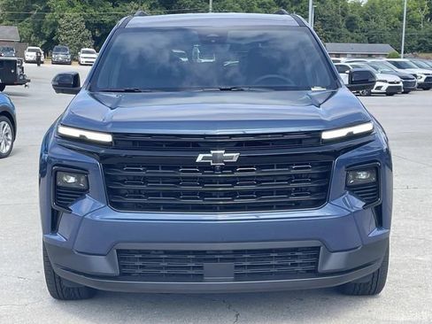 New 2026 Chevrolet Traverse LT w/ Midnight/Sport Edition FWD image 6