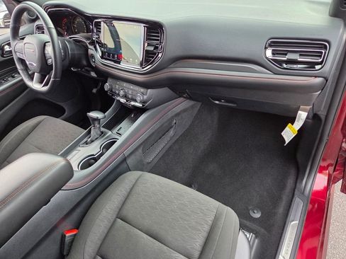 Used 2025 Dodge Durango R/T w/ Blacktop Package AWD/4WD image 22