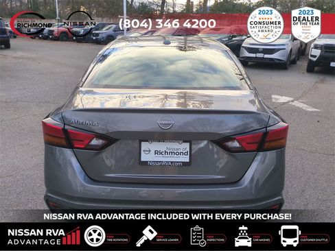 Used 2025 Nissan Altima 2.5 SV w/ SV Premium Package image 5