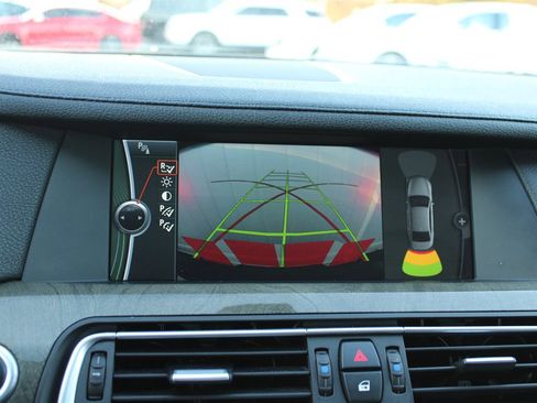 Used 2012 BMW 750Li image 26