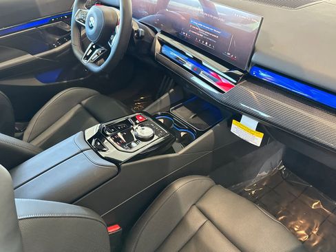 New 2026 BMW M5 w/ Carbon Package image 17