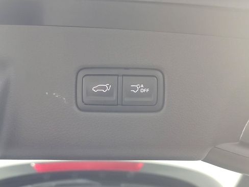 Certified 2024 Kia Carnival SX FWD image 8