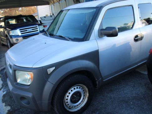 Used 2003 Honda Element DX image 3