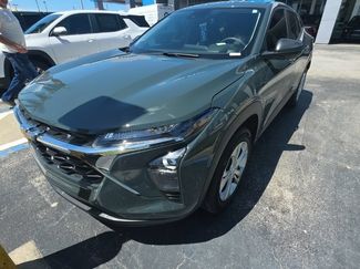 Used 2026 Chevrolet Trax LS w/ Driver Confidence Package FWD video 1