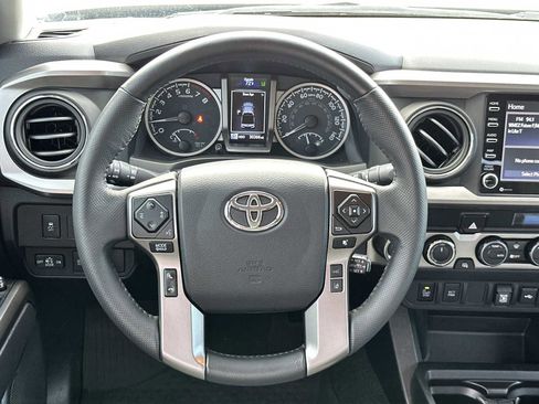 Used 2023 Toyota Tacoma SR5 w/ Technology Package image 15