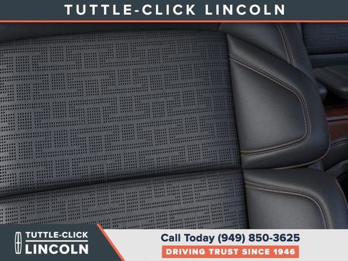 New 2025 Lincoln Navigator Black Label image 16