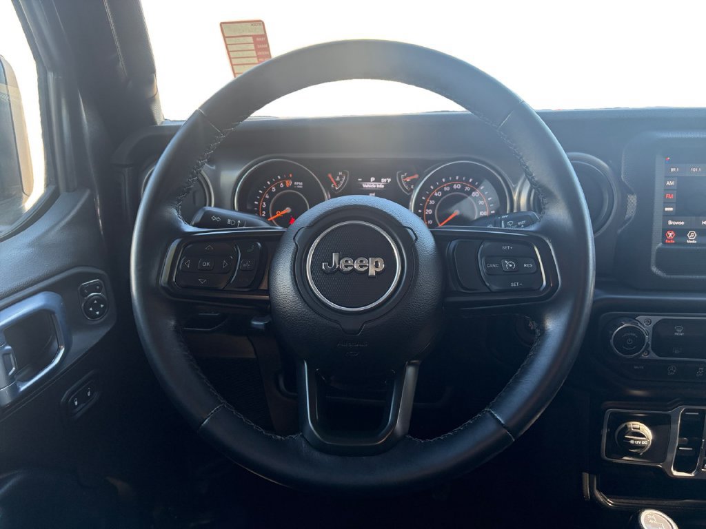 Used 2022 Jeep Gladiator Sport AWD/4WD image 12